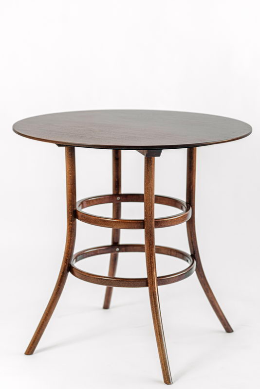 Стол Сатуриан , круг