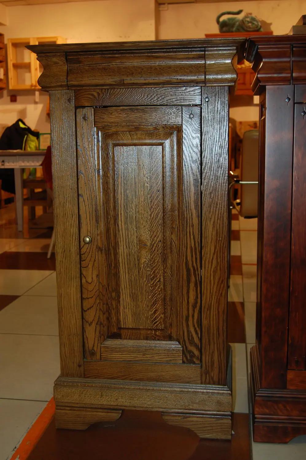 Комод массив с дверцей Луи Филипп ОВ 04 (массив)