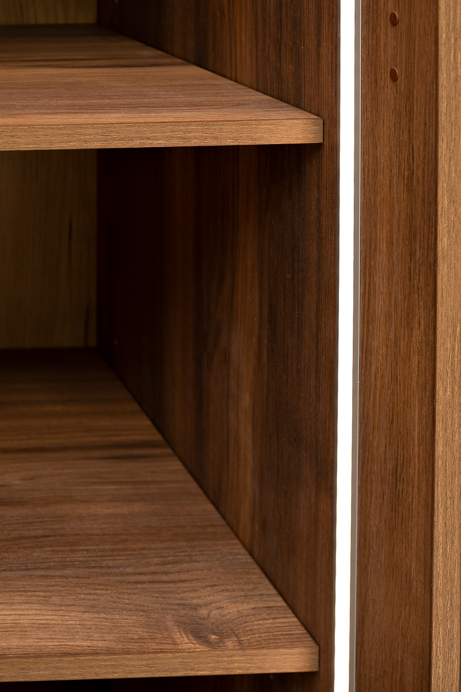 GD-10010-2 Шкаф Alto пенал c полками,цвет дуб Барокко, дверце стекло 50*57*228.5см