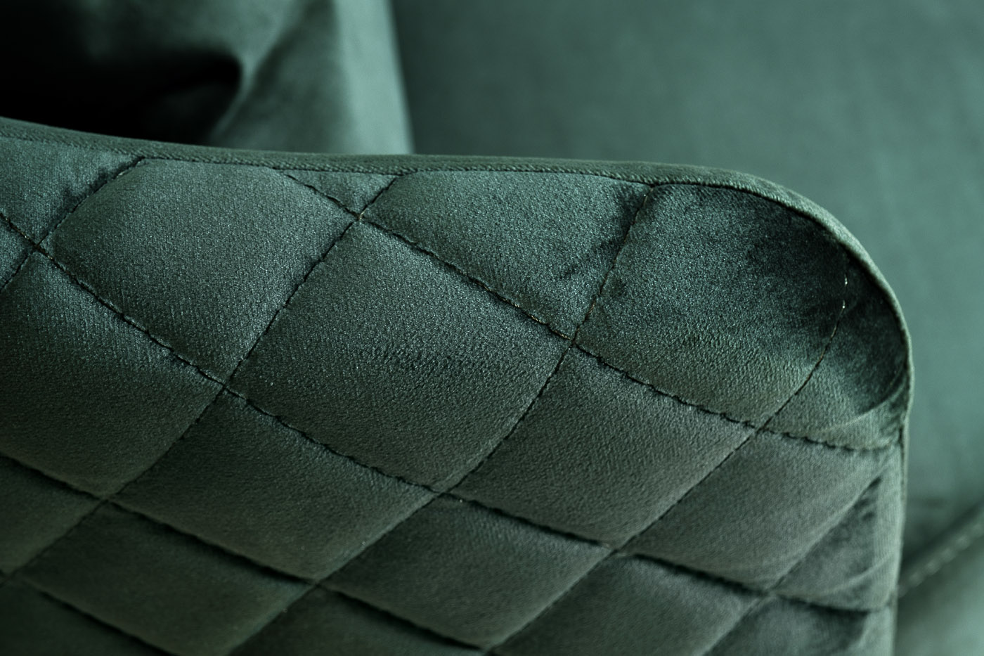 Кресло Verona вращающееся, велюр зеленый Bel37/ золото