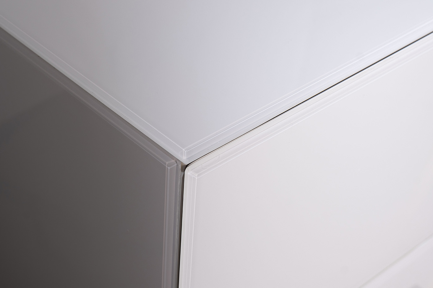 KFG089 Комод 6 ящиков белый/золото