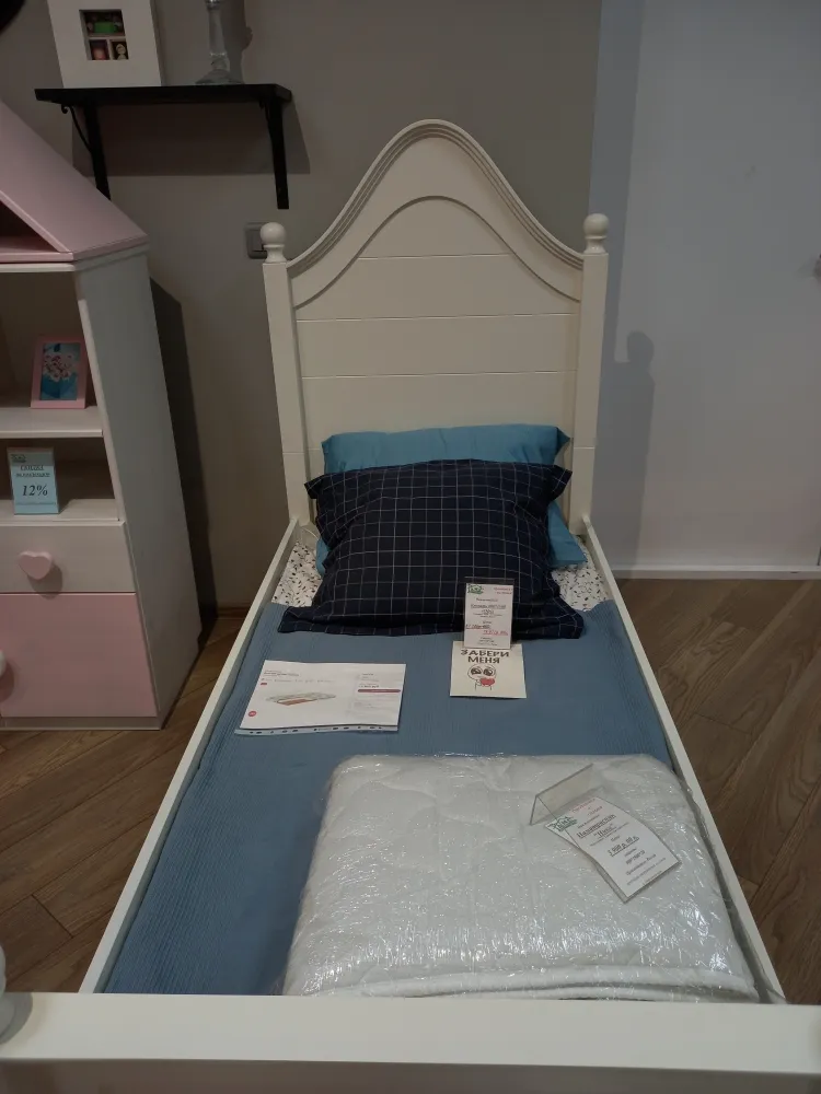 Кровать односпальная массив сосны Odri 800*1600 (выставочный образец)